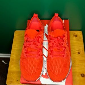 Nike Epic React Flyknit 2  M12